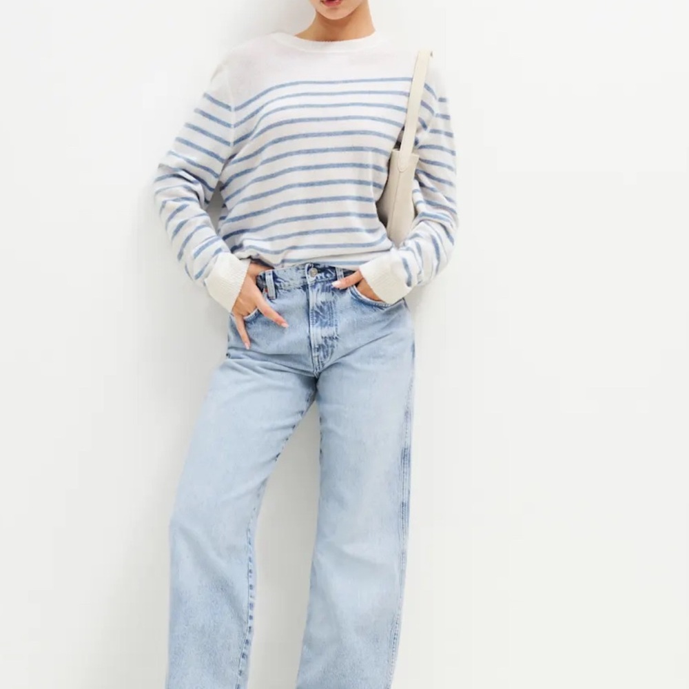 100% Cashmere sweater